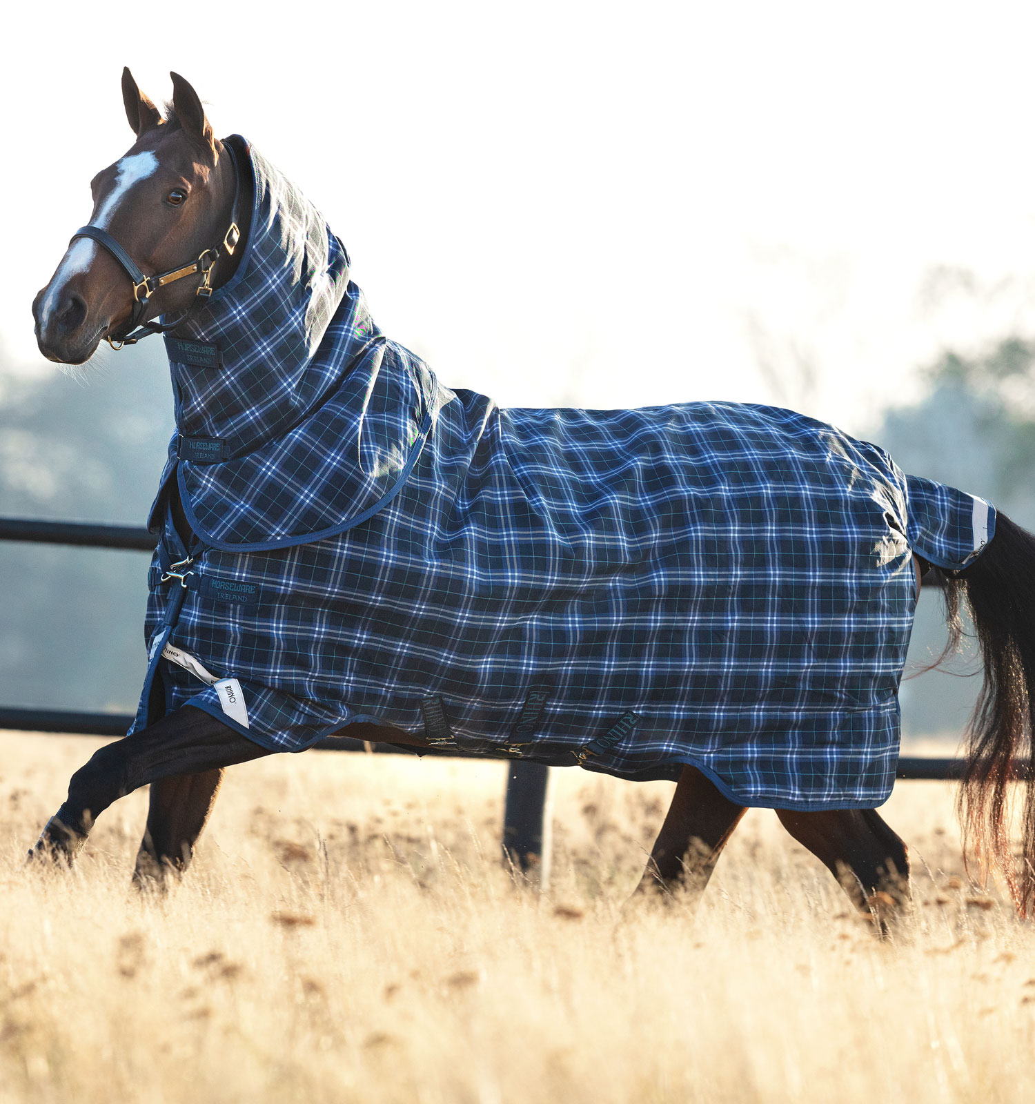 Capa Horseware Rhino Plus Turnout 0g Marinho xadrez / índigo Azul-marinho