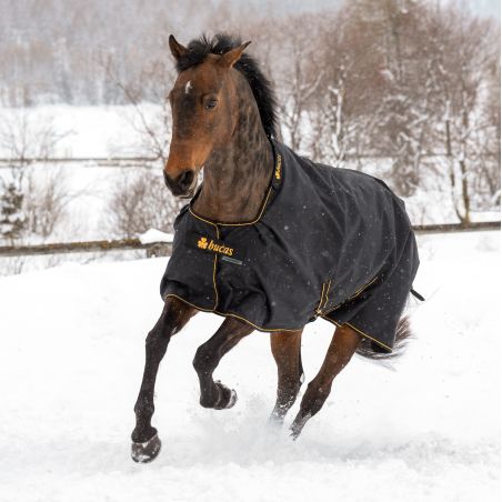 Manta Bucas Irish Turnout Light 50g com pescoceira