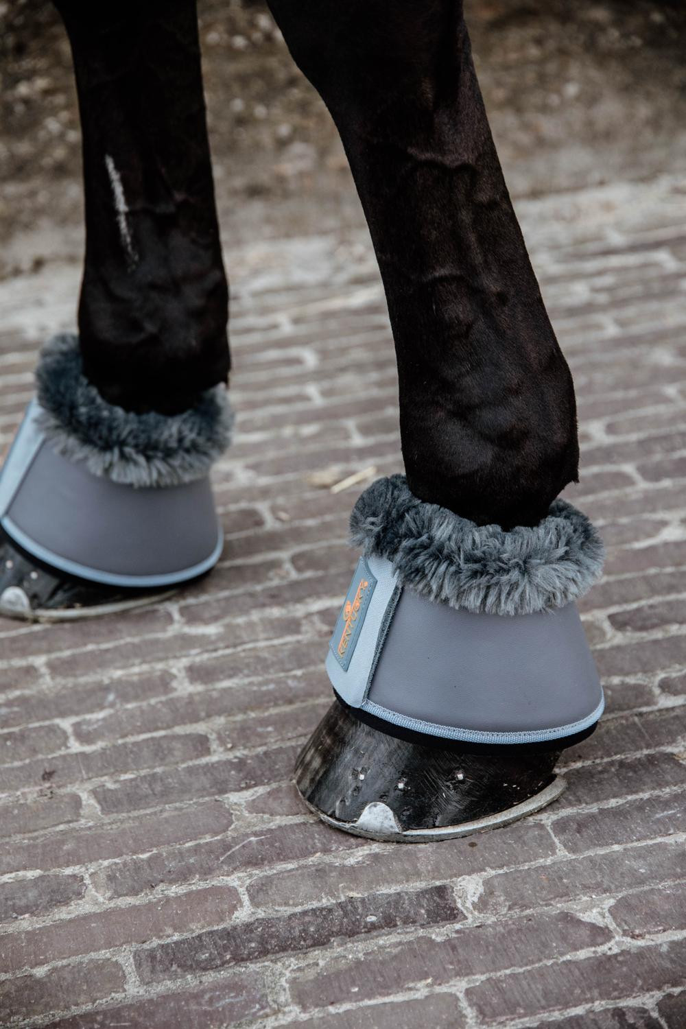 Sinos de couro para cavalo Kentucky Preto/preto