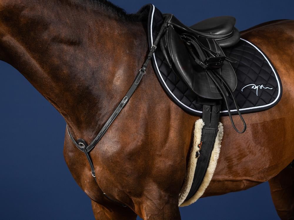 Peitoral US Collection da Dy'on Preto Peitoral US Collection da Dy'on Preto