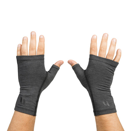 Luvas Back on Track Mika