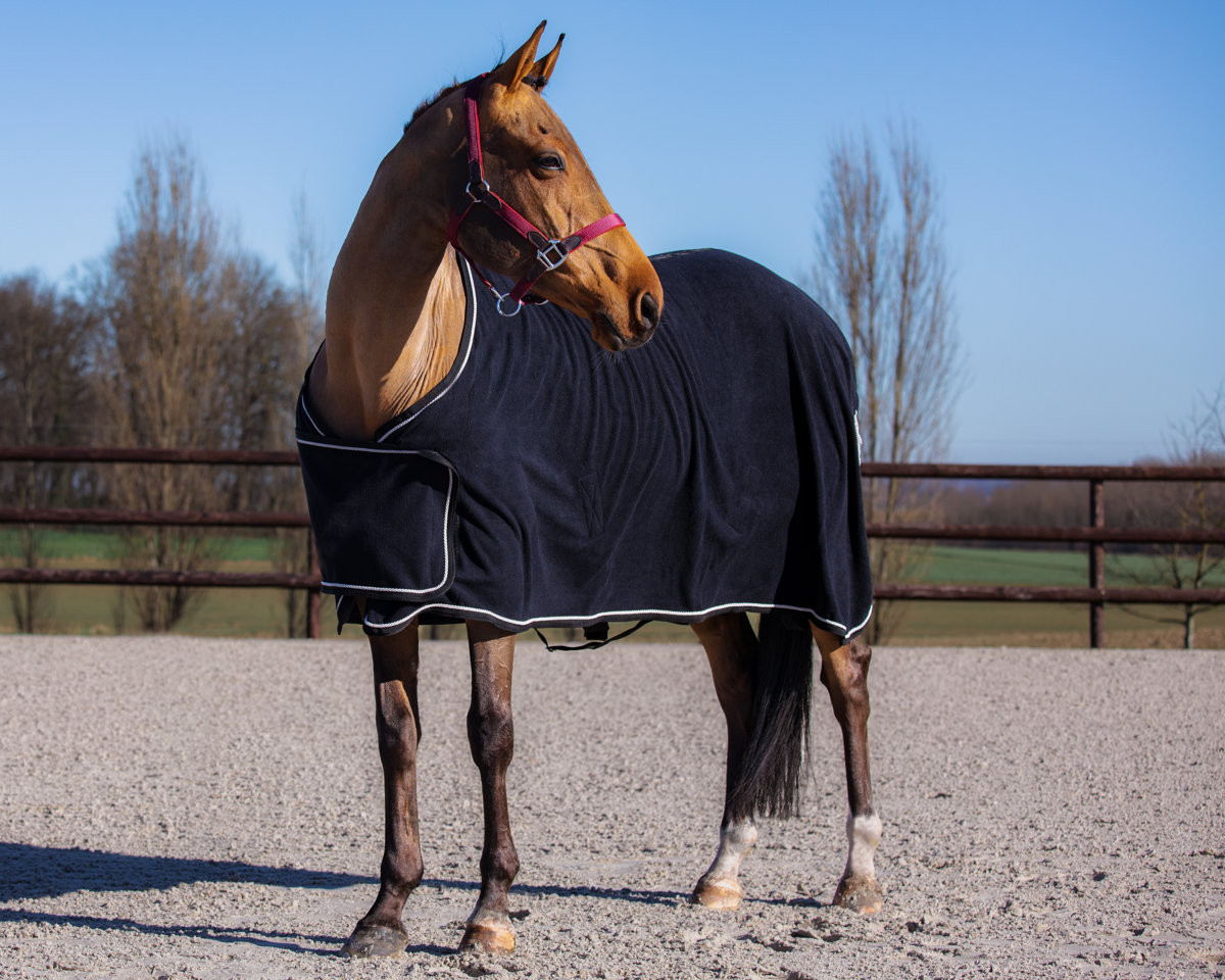 Cobertura de Lã Show HFI Preto / prateado Cobertura de Lã Show HFI Preto / prateado