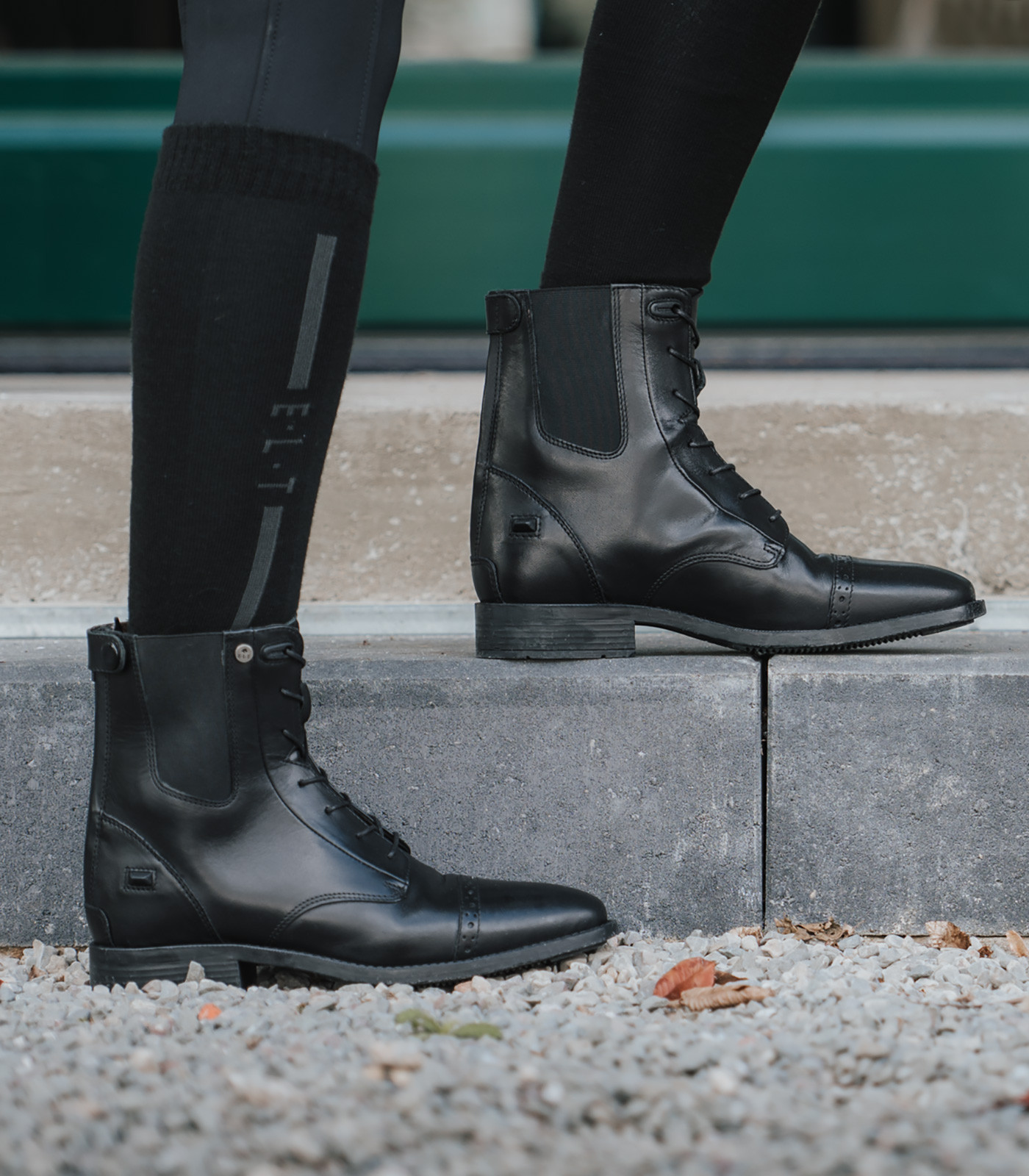 Botas com atacadores ELT Belfort Preto