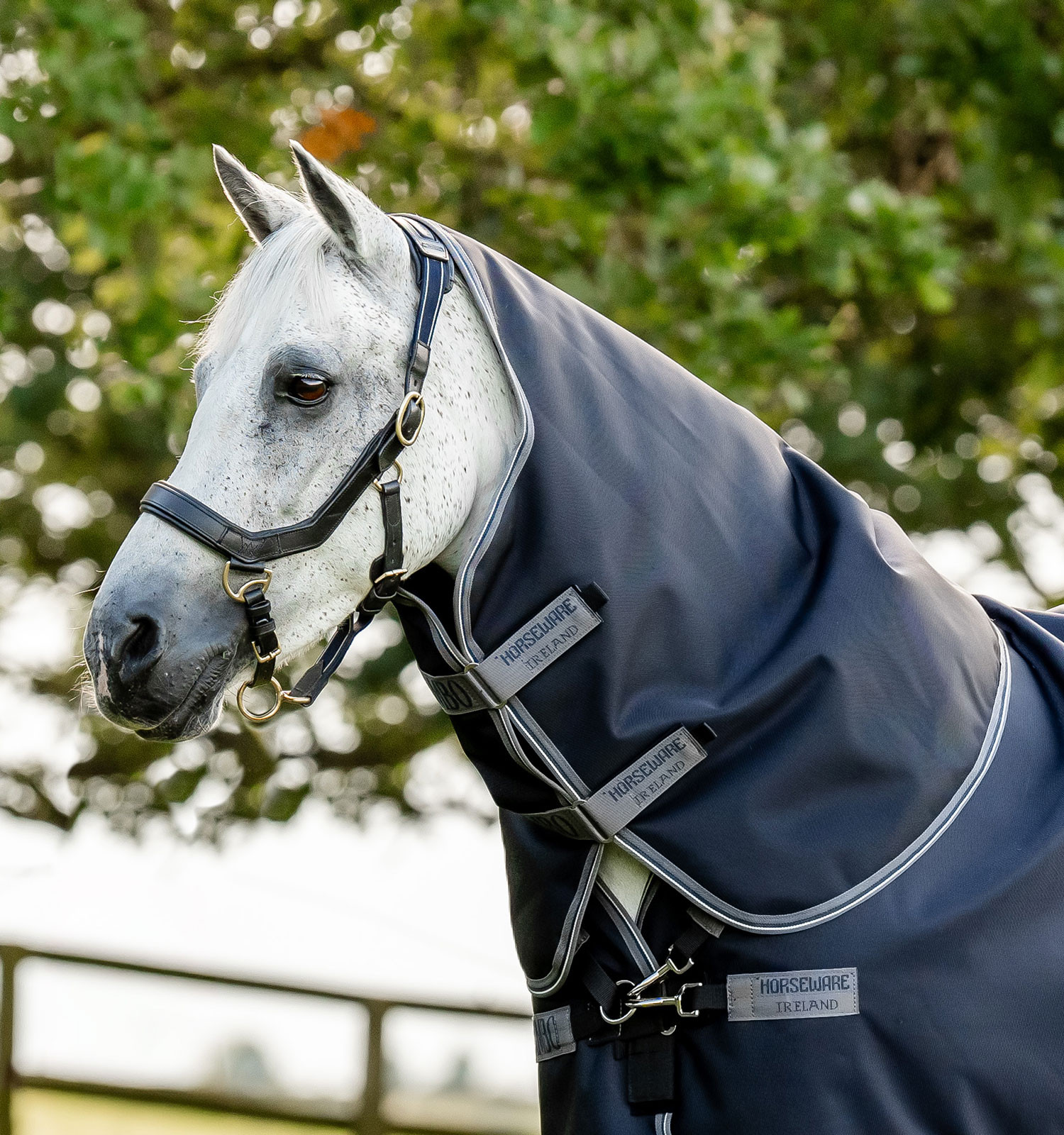 Pescoço Horseware 150g para manta Rambo Supreme 1680D Marinho / bordô / empoeirado Azul-marinho