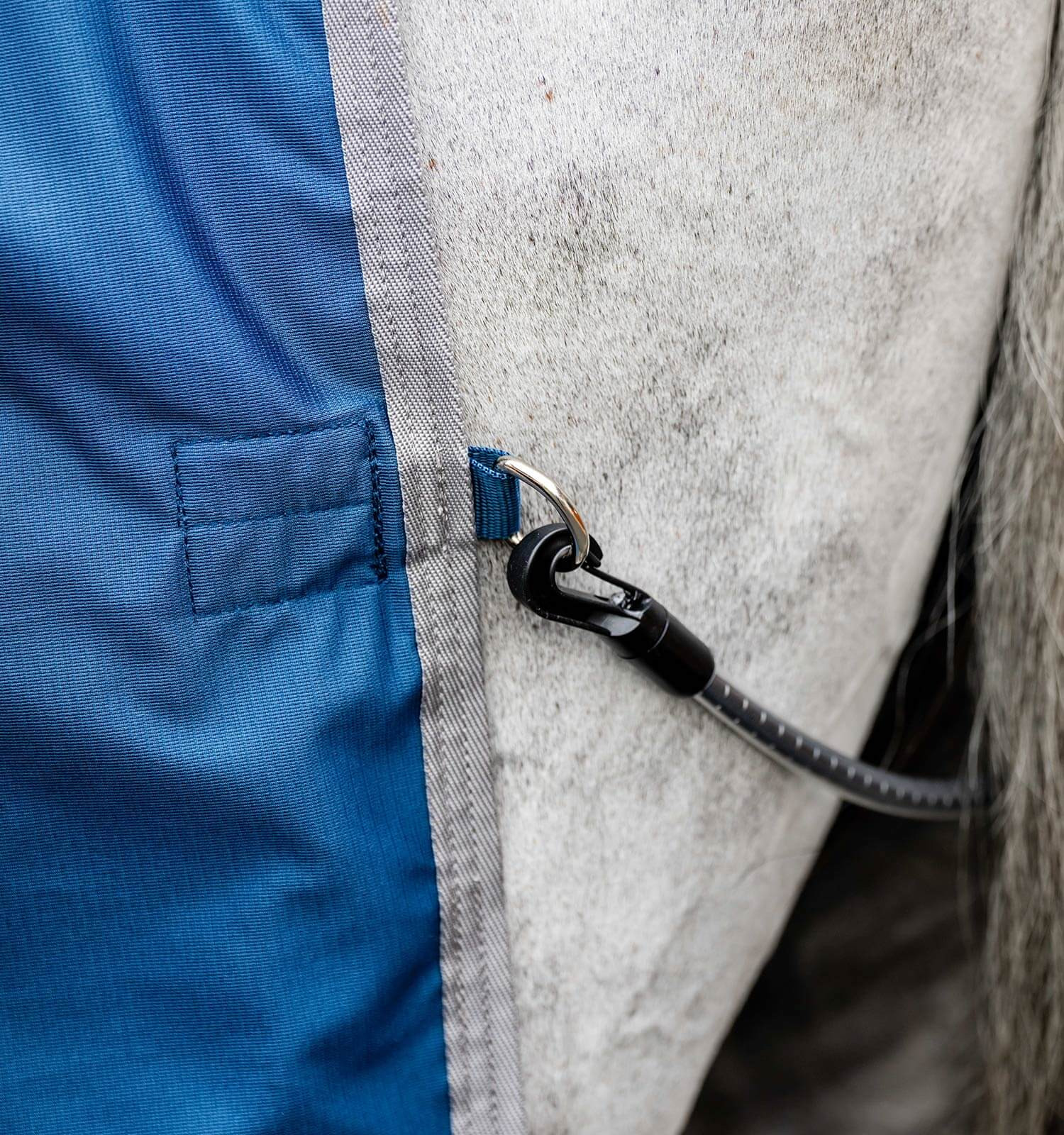 Capa Horseware Ionic Therapy Mesh Cooler Bleu imperial / argent /Marine Azul