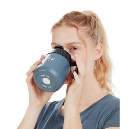 Caneca Cavalo Piloto Isolada