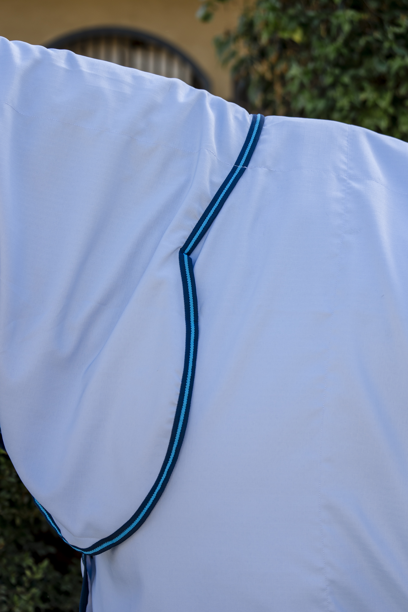 Capa antialérgica Horseware Amigo Ripstop Azul azul / Marinho / azul elétrico Capa antialérgica Horseware Amigo Ripstop Azul azul / Marinho / azul elétrico