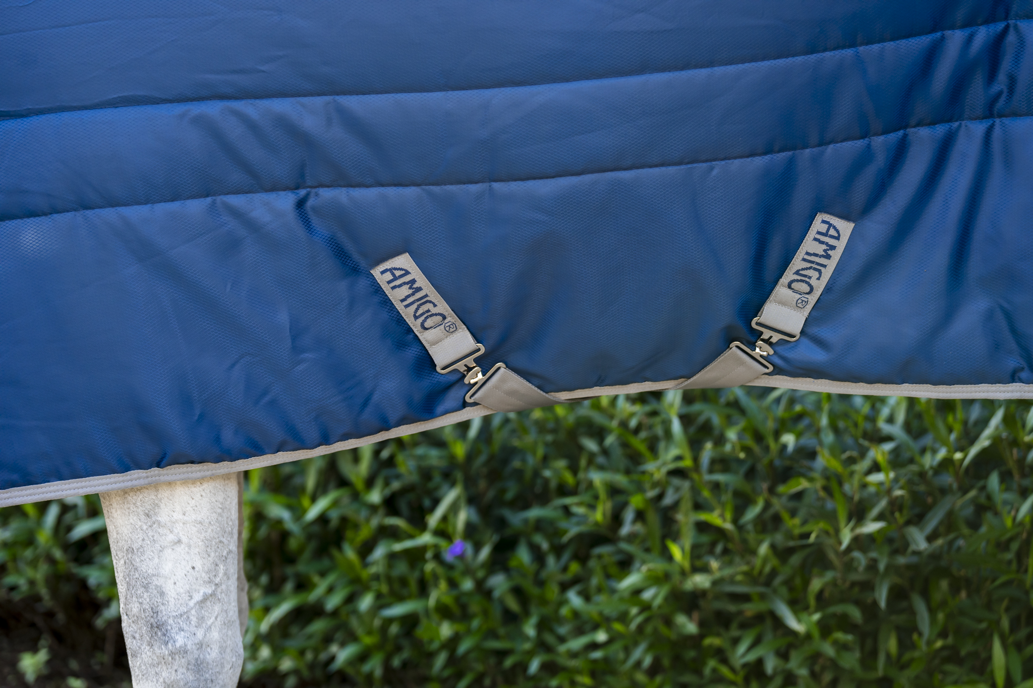 Cobertura de estábulo Horseware Amigo Ripstop Insulator Plus Pônei 200g Marinho / cinza titânio Azul-marinho