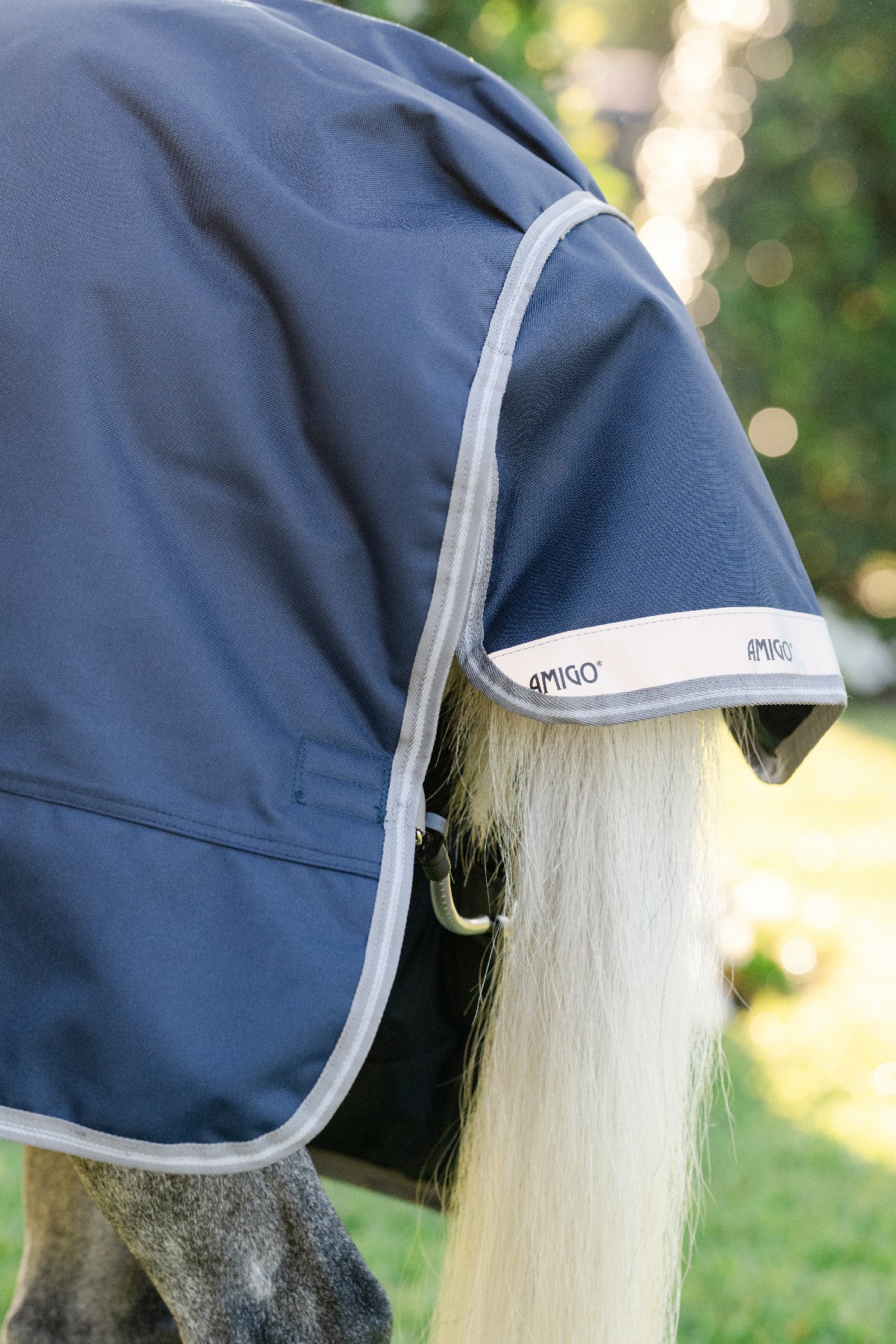 Capa Horseware Amigo 1200D Pônei Turnout 50g Marinho / cinza titânio / prata Azul-marinho
