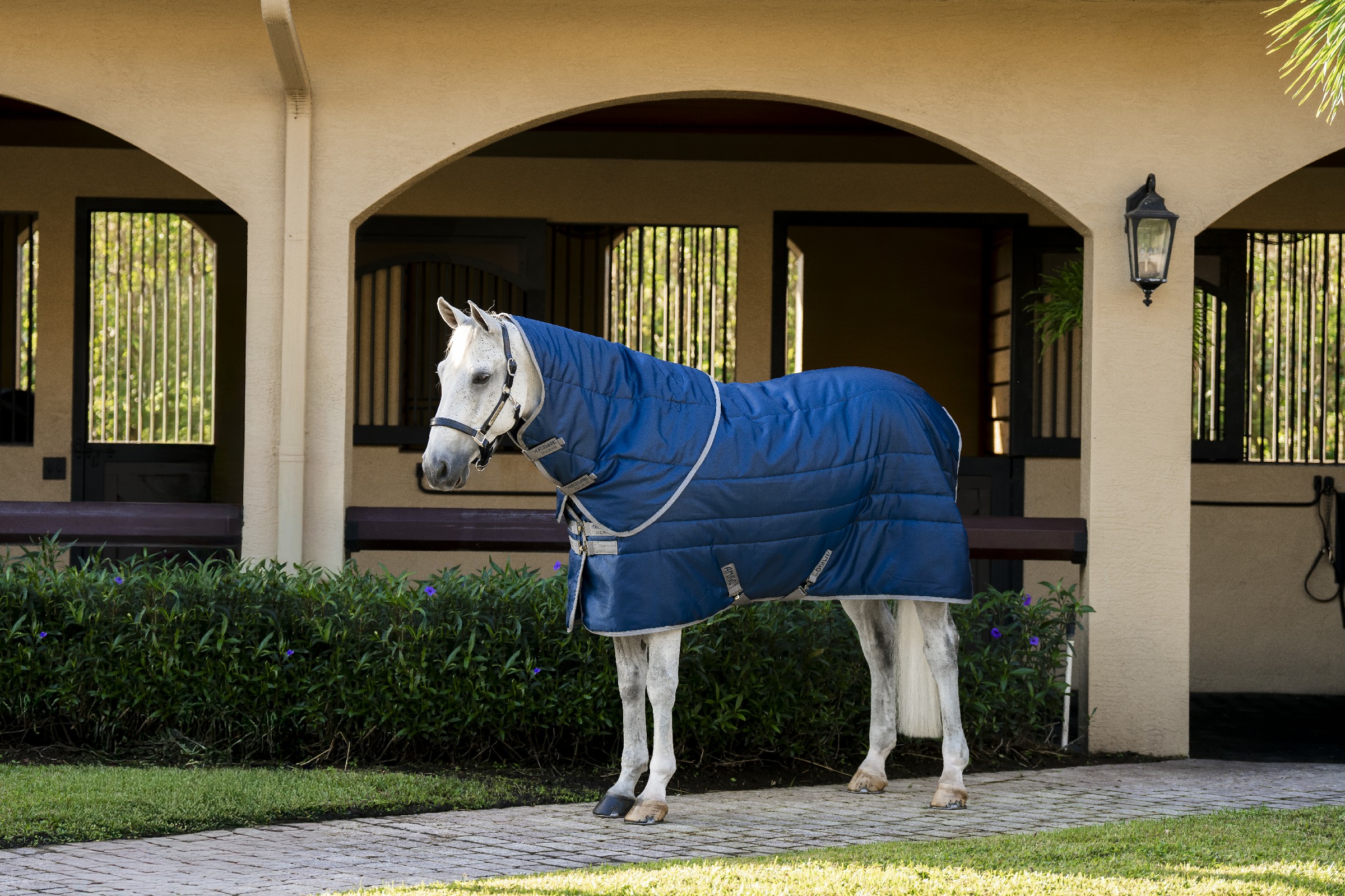 Protetor de pescoço de estábulo Horseware Amigo Ripstop Insulator 200g Marinho / cinza titânio Azul-marinho