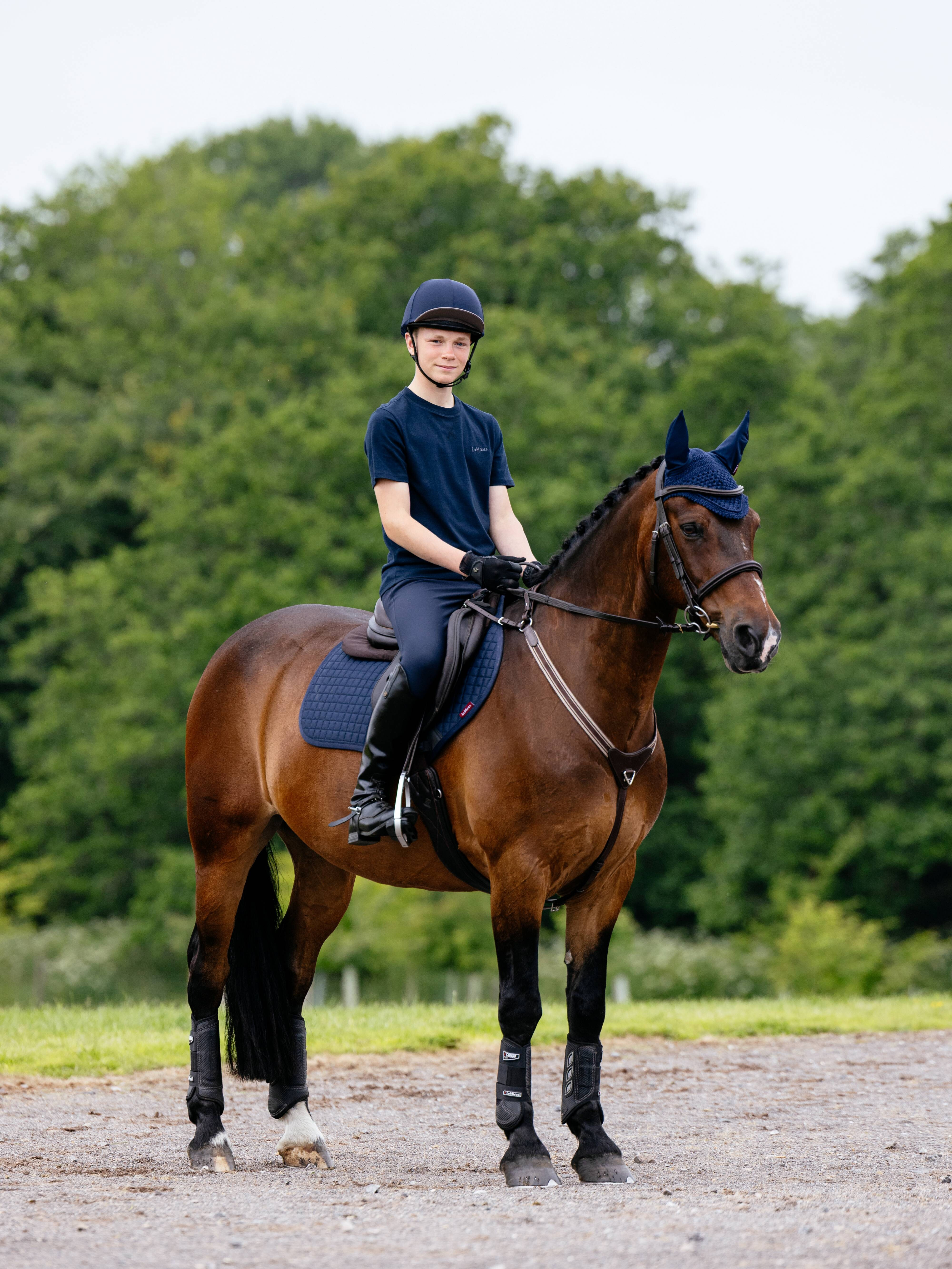 Tapis LeMieux de competição close contact square - algodão Branco modelo antigo Tapis LeMieux de competição close contact square - algodão Branco modelo antigo