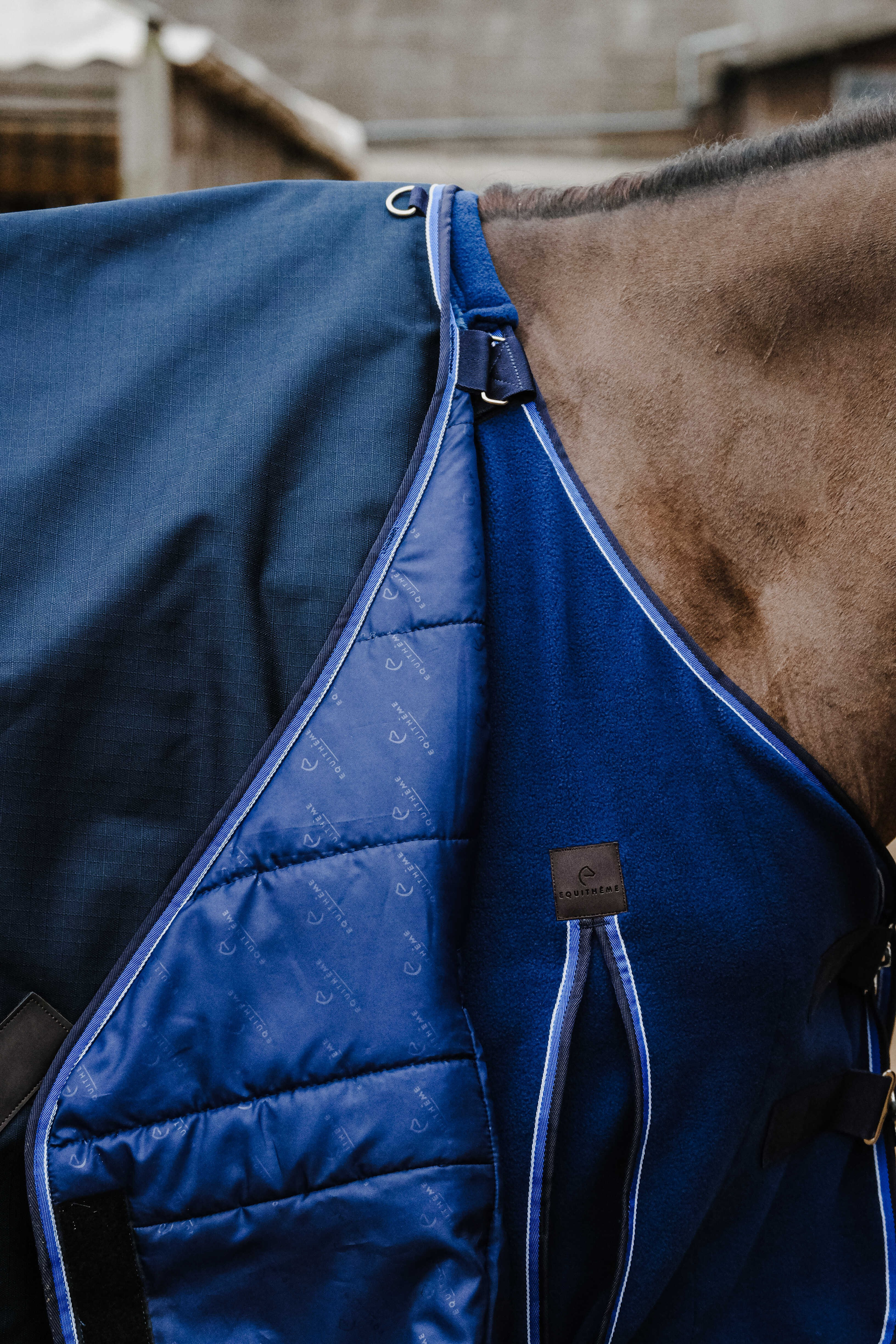 Capa Equithème Classic 1200D Azul-marinho