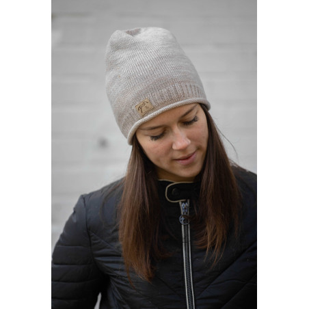 Boné Pénélope Nouki