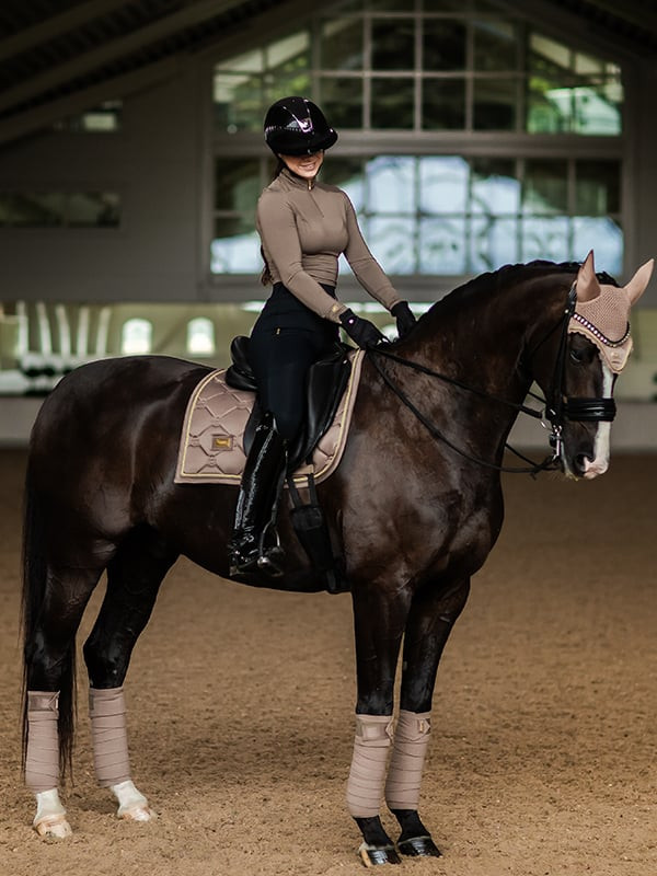 Manta de dressage Equestrian Stockholm Champanhe Bege Manta de dressage Equestrian Stockholm Champanhe Bege