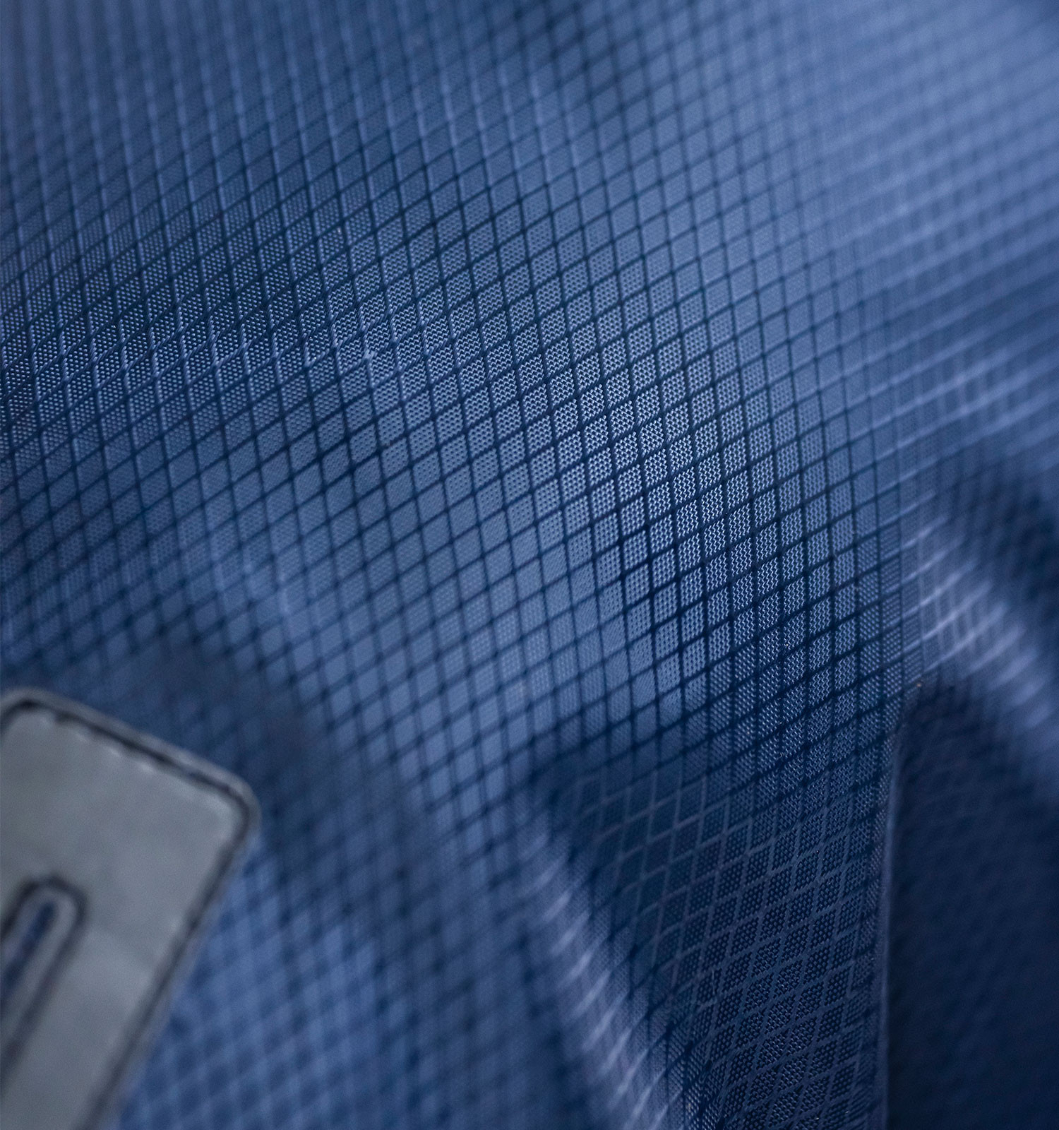 Manta terapêutica para cão Horseware Ionic 50g Azul imperial / prata e marinho Manta terapêutica para cão Horseware Ionic 50g Azul imperial / prata e marinho