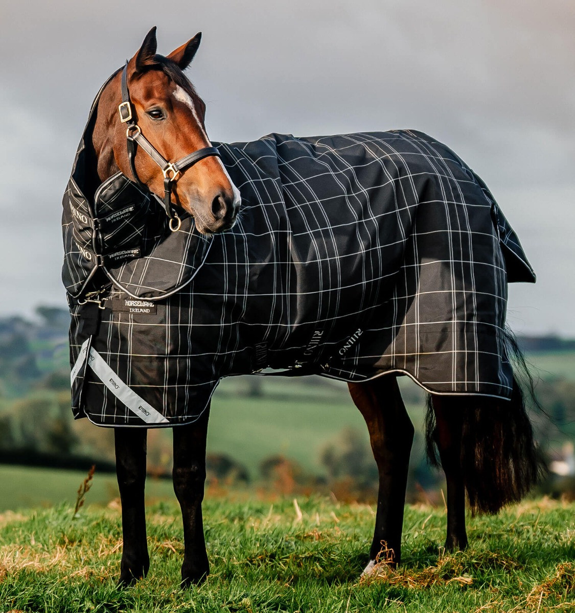 Cobertor Horseware Rhino Turnout Bundle liner 0g e 200g Xadrez preto / preto e branco