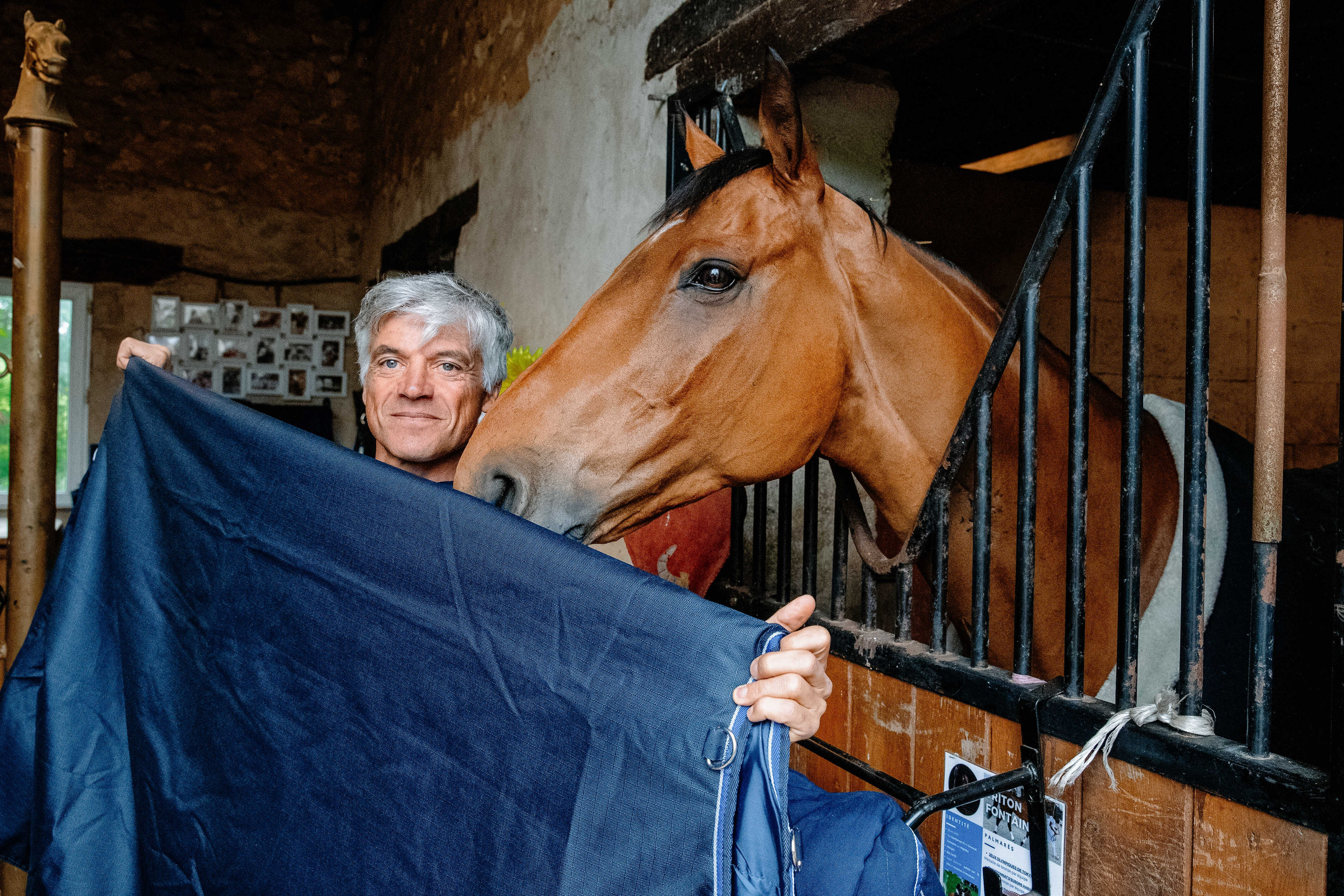 Capa Equithème Classic 1200D Azul-marinho