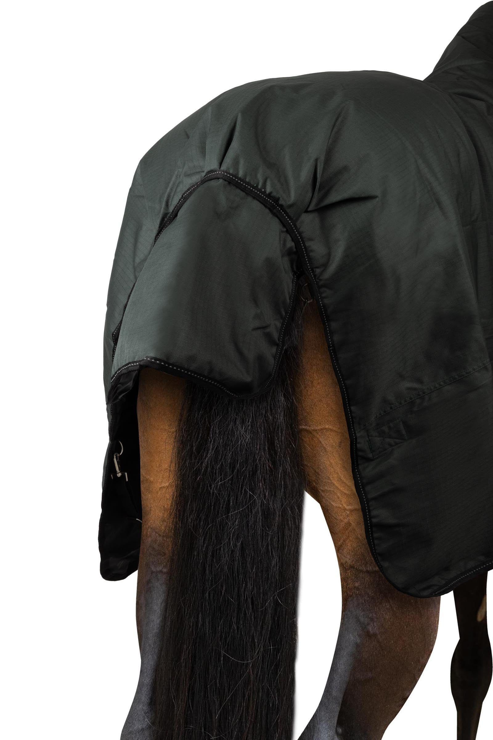 Cobertura de exterior Horze Helsinki pescoço alto 100 g Verde escaravelho