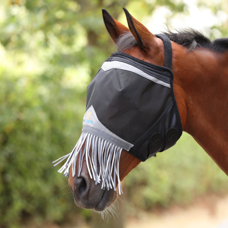 Máscara anti-moscas Shires FlyGuard Pro Fine Mesh sem orelhas com nariz e franjas