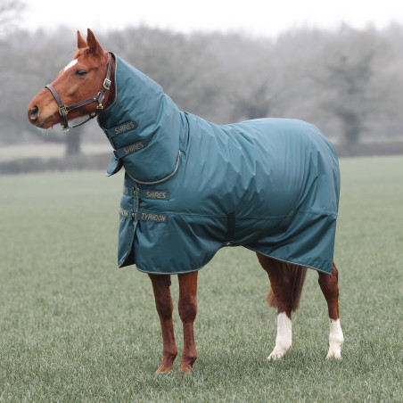 Capa de exterior integral 200 Shires Typhoon