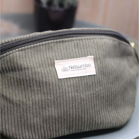 Pochete de veludo Nellumbo