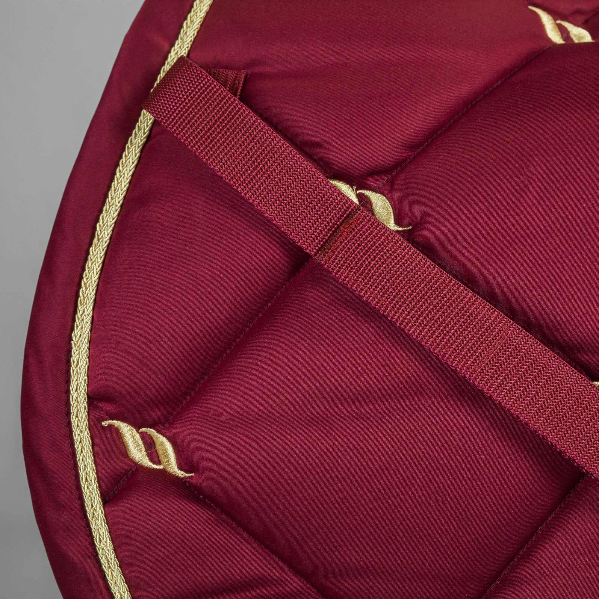 Sela de Salto Night Collection Back On Track Vermelho