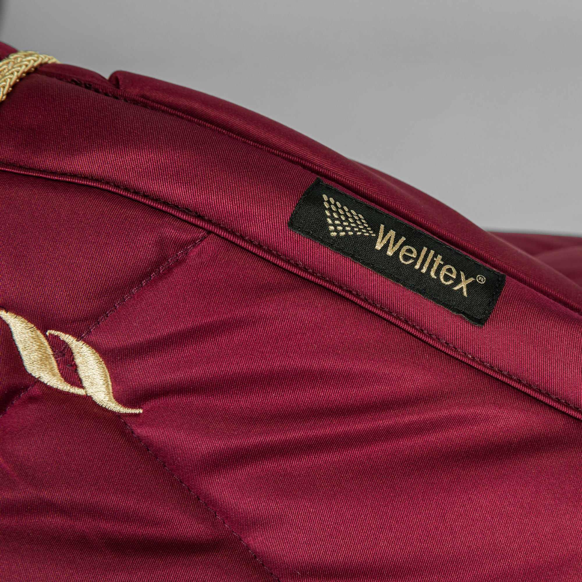 Sela de Salto Night Collection Back On Track Vermelho