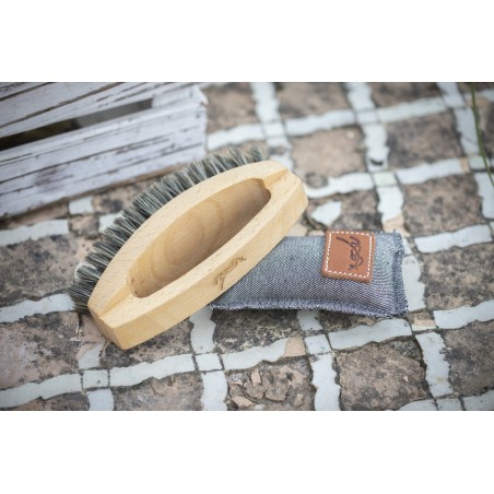 Escova Pénélope Cabo