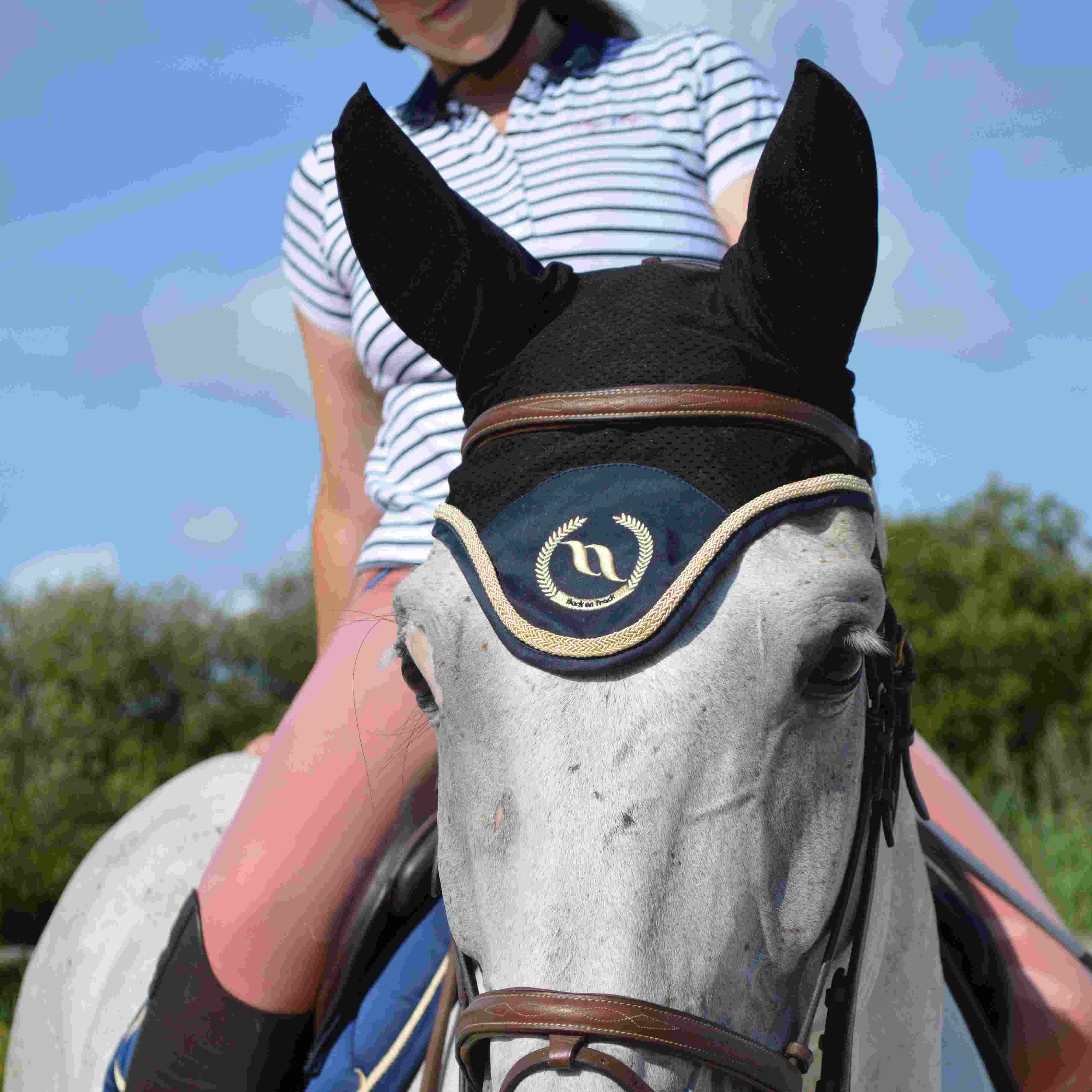Touca para cavalo Night Collection Back On Track Azul nobre