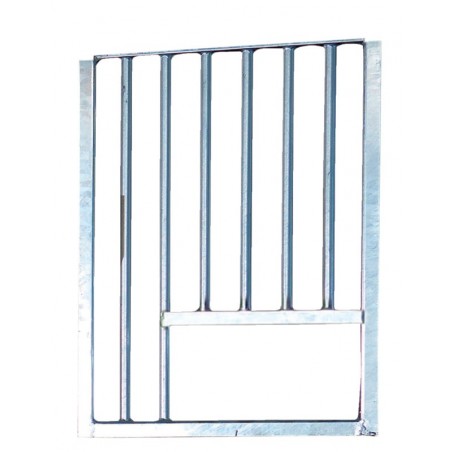 Janela fixa gradeada com abertura para alimentação La Gée