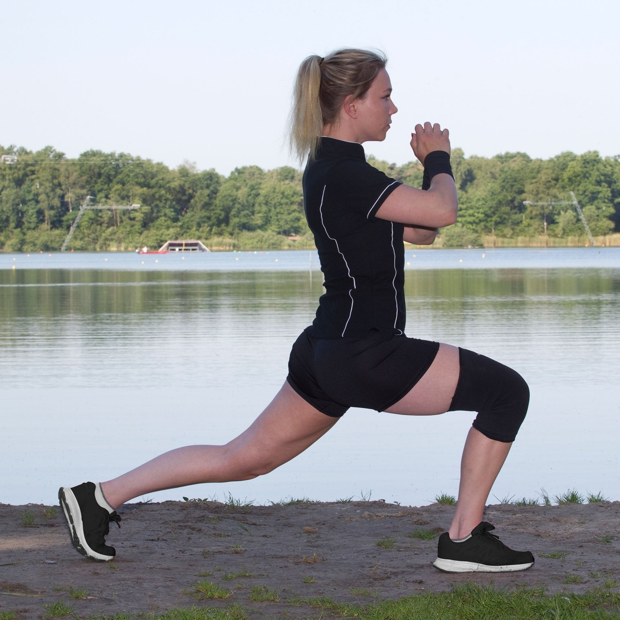 Joelheira Performance Back on Track 4-way-stretch Preto