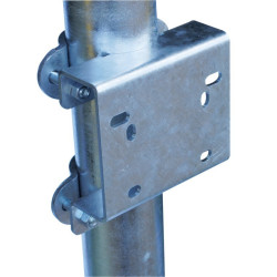 Platina com 1/2 abraçadeira de fixação para bebedouro Polyflex NC La Gée Platina com 1/2 abraçadeira de fixação para bebedouro Polyflex NC La Gée