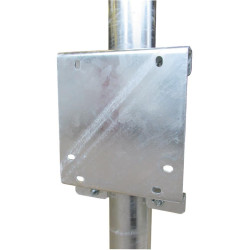 Platina com 1/2 abraçadeira de fixação para bebedouro Polyflex NC La Gée Platina com 1/2 abraçadeira de fixação para bebedouro Polyflex NC La Gée