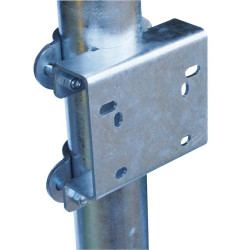 Platina com 1/2 braçadeira de fixação para bebedouros Polyself/Polyflex/Polyfast simples/ Polydrink/Polyfirst La Gée Platina com 1/2 braçadeira de fixação para bebedouros Polyself/Polyflex/Polyfast simples/ Polydrink/Polyfirst La Gée