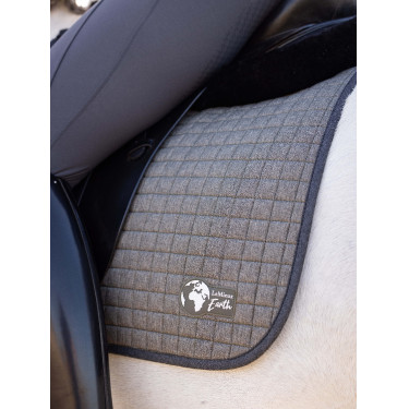 Manta de sela LeMieux Earth Dressage Square Manta de sela LeMieux Earth Dressage Square