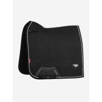 Tapete LeMieux Puissance Camurça Dressage Square Preto Tapete LeMieux Puissance Camurça Dressage Square Preto