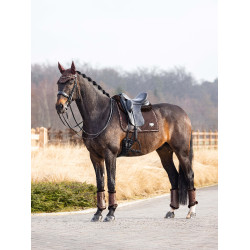 Tapete LeMieux Puissance Camurça Dressage Square Castanho Tapete LeMieux Puissance Camurça Dressage Square Castanho