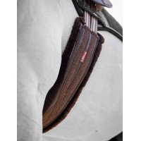 Cilhão LeMieux forrado com lã anatómico Castanho / castanho Cilhão LeMieux forrado com lã anatómico Castanho / castanho