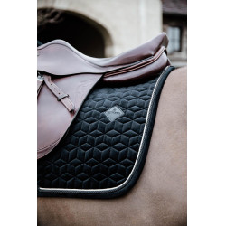 Sela básica de veludo para salto Kentucky Preto Sela básica de veludo para salto Kentucky Preto