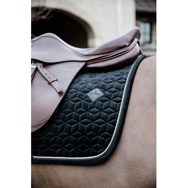 Sela básica de veludo para salto Kentucky Preto Sela básica de veludo para salto Kentucky Preto