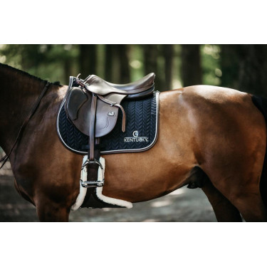 Sela Fishbone Leather jumping Kentucky