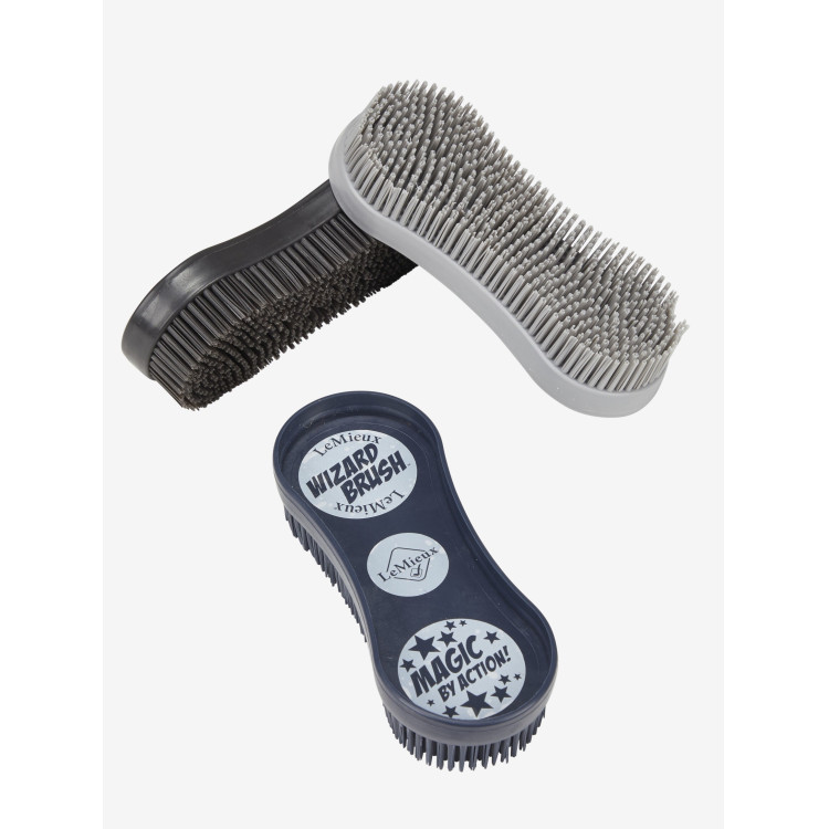 Trio de escovas LeMieux Wizard Brush Trio de escovas LeMieux Wizard Brush