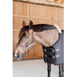 Extensão de peitoral acolchoado com lã vegana Kentucky Preto Extensão de peitoral acolchoado com lã vegana Kentucky Preto