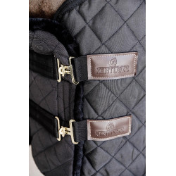 Extensão de peitoral acolchoado com lã vegana Kentucky Preto Extensão de peitoral acolchoado com lã vegana Kentucky Preto