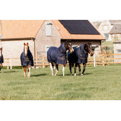 Cobertura de exterior All Weather Quick Dry Fleece com capa de pescoço Kentucky Marinho Azul-marinho Cobertura de exterior All Weather Quick Dry Fleece com capa de pescoço Kentucky Marinho Azul-marinho