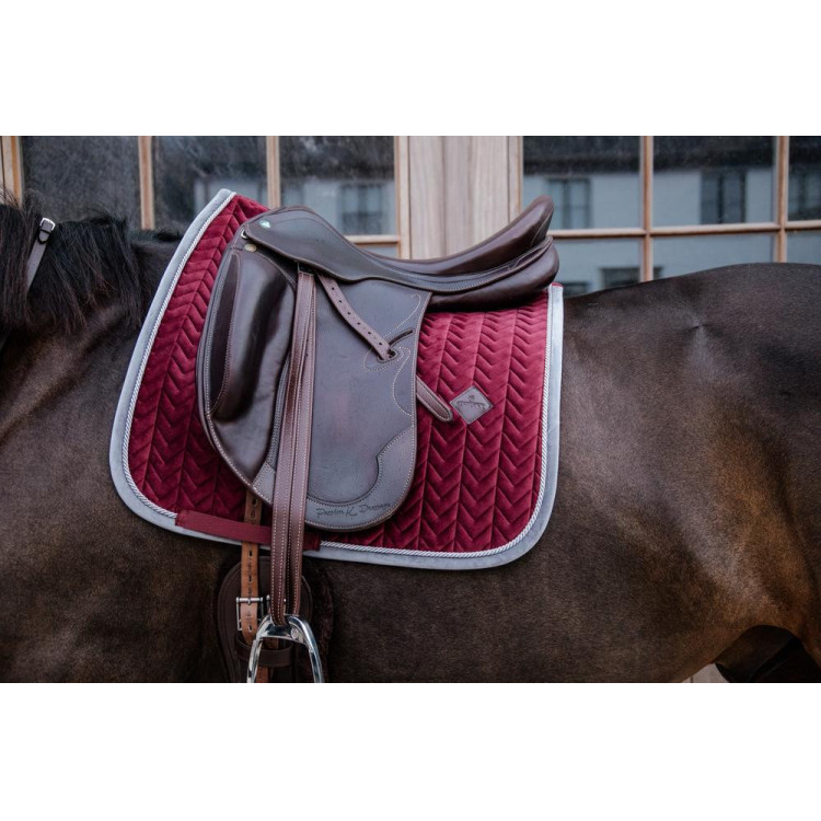 Sela de dressage Velvet Contrast Kentucky Sela de dressage Velvet Contrast Kentucky