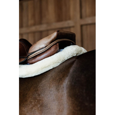 Sela Hunter com lã vegana jumping Kentucky Sela Hunter com lã vegana jumping Kentucky