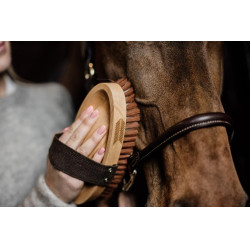 Escova macia com cerdas suaves Grooming Deluxe by Kentucky Escova macia com cerdas suaves Grooming Deluxe by Kentucky