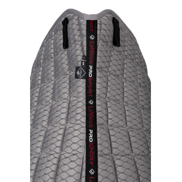 Tapete de dressage LeMieux Carbon Mesh Square Cinzento Tapete de dressage LeMieux Carbon Mesh Square Cinzento