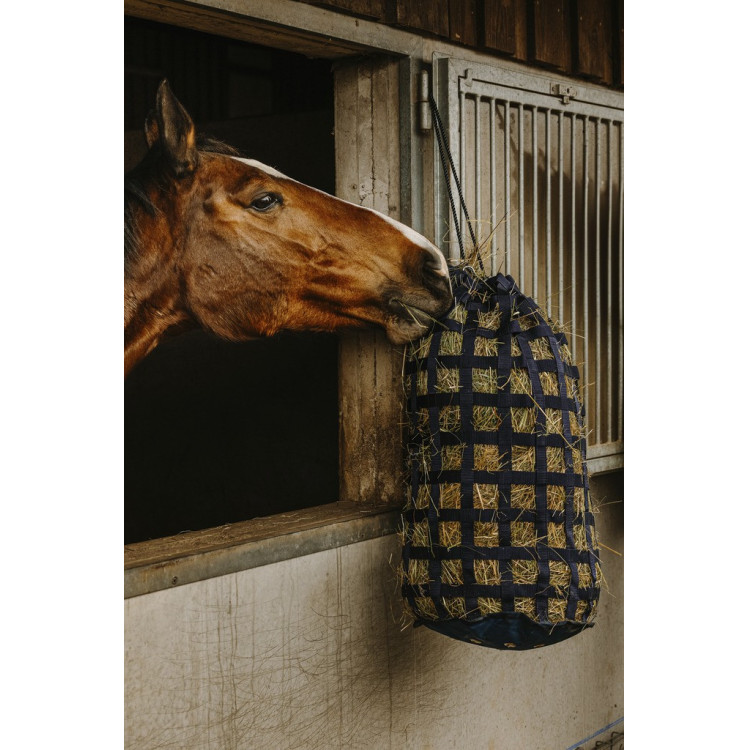 Saco de feno Hippotonic com cinta Saco de feno Hippotonic com cinta